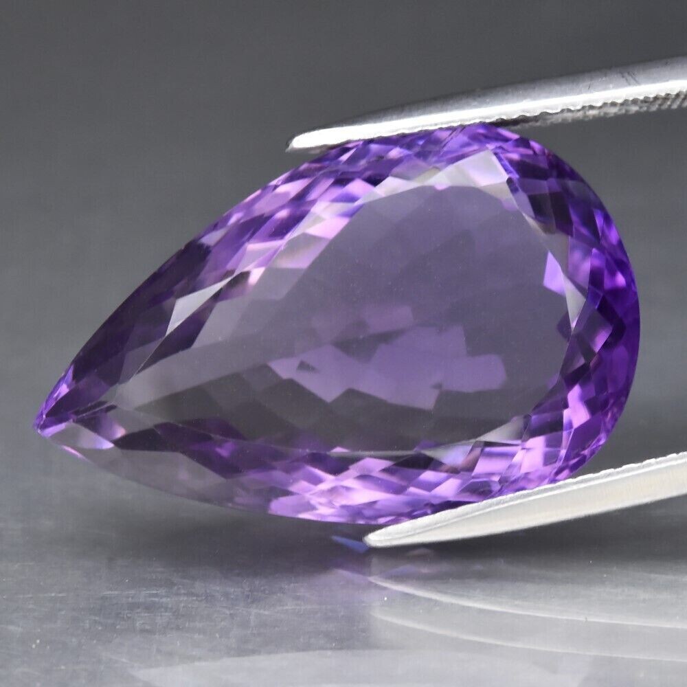 Amethyst. Unheated, Untreated.  18.2 cwt.24x15.3x8.5. February Birthday. See Video.