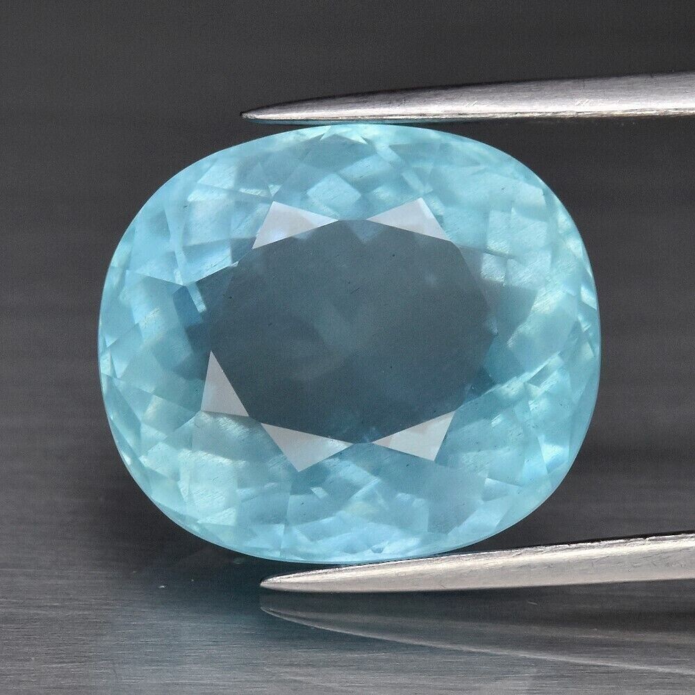 A 6.85 cwt  Aquamarine. Master Valuer Appraised $1,025.  12.7x11x13.4mm. See Video. March Birthday.