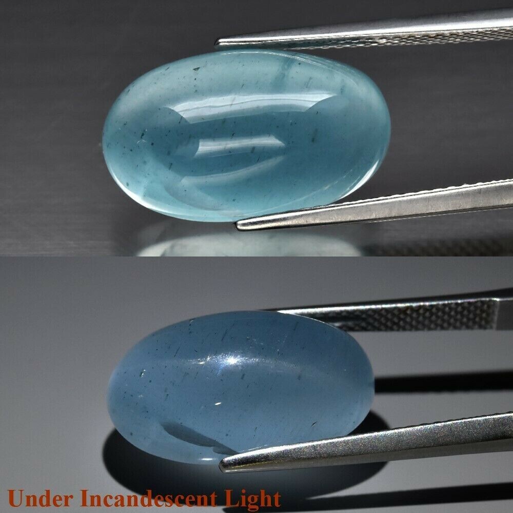 Aquamarine Cat&#39;s Eye, 11 cwt. Natural Earth Mined . See Video.  Master Valuer Apprised $1,235 .