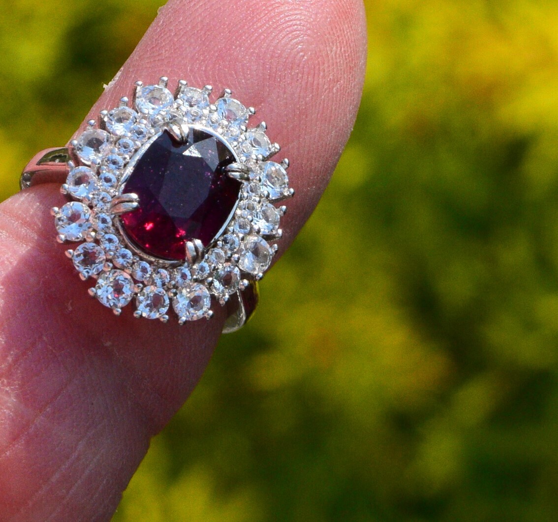 Size 8 Ring. Garnet Ring . Rhodolite Garnet.  4.6cwt. Natural Earth Mined 11x8.2x5.5mm. January Birthday. See Video