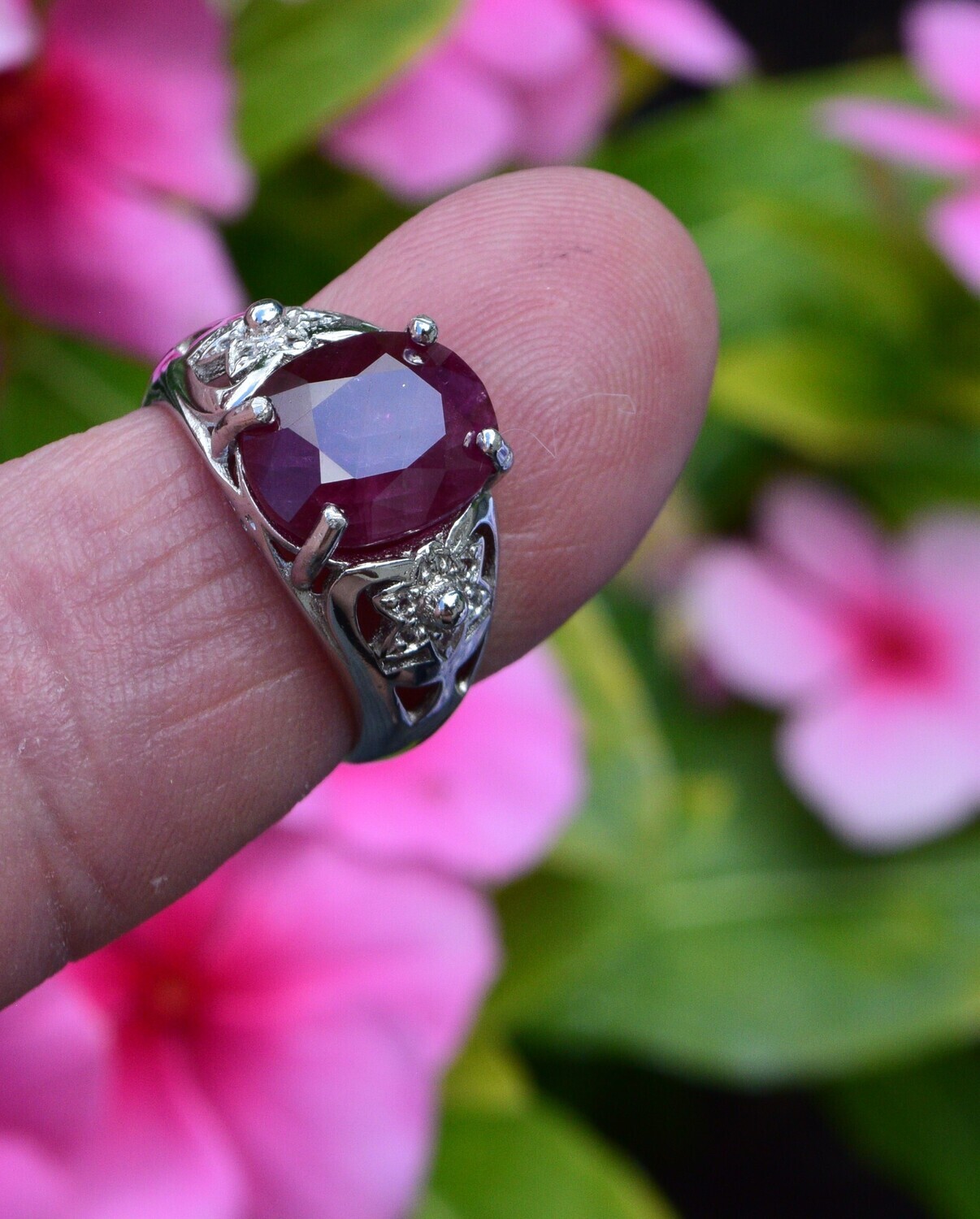 Size 7 Ruby Ring. 6.7 cwt. Natural Earth Mined . July Birthday. 11.6x9x6.9mm. See Video