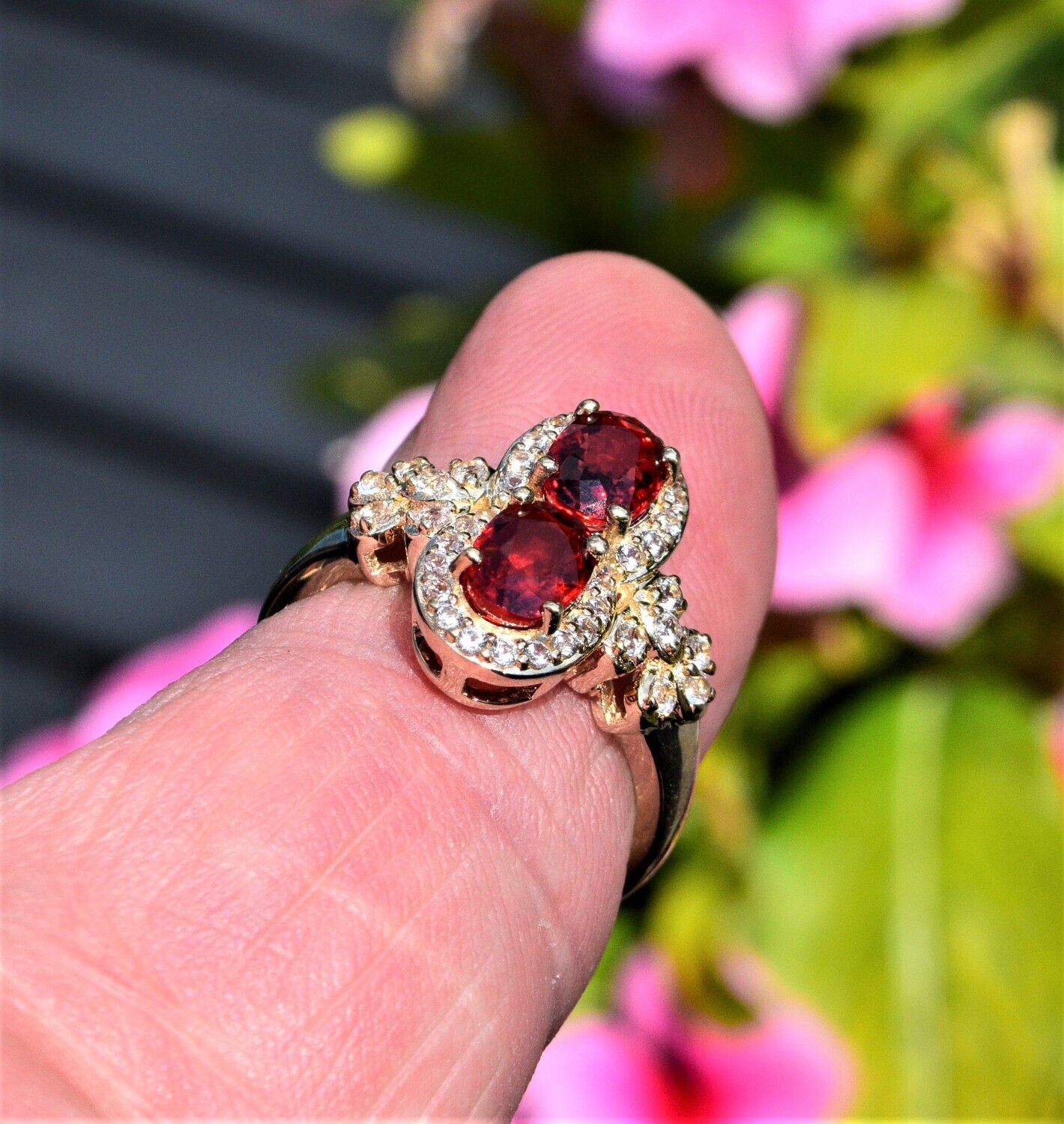 2.25cwt approx. of  Reddish Orange Sapphires.  Solid  Gold Setting . Size 7. September Birthstone. See Video