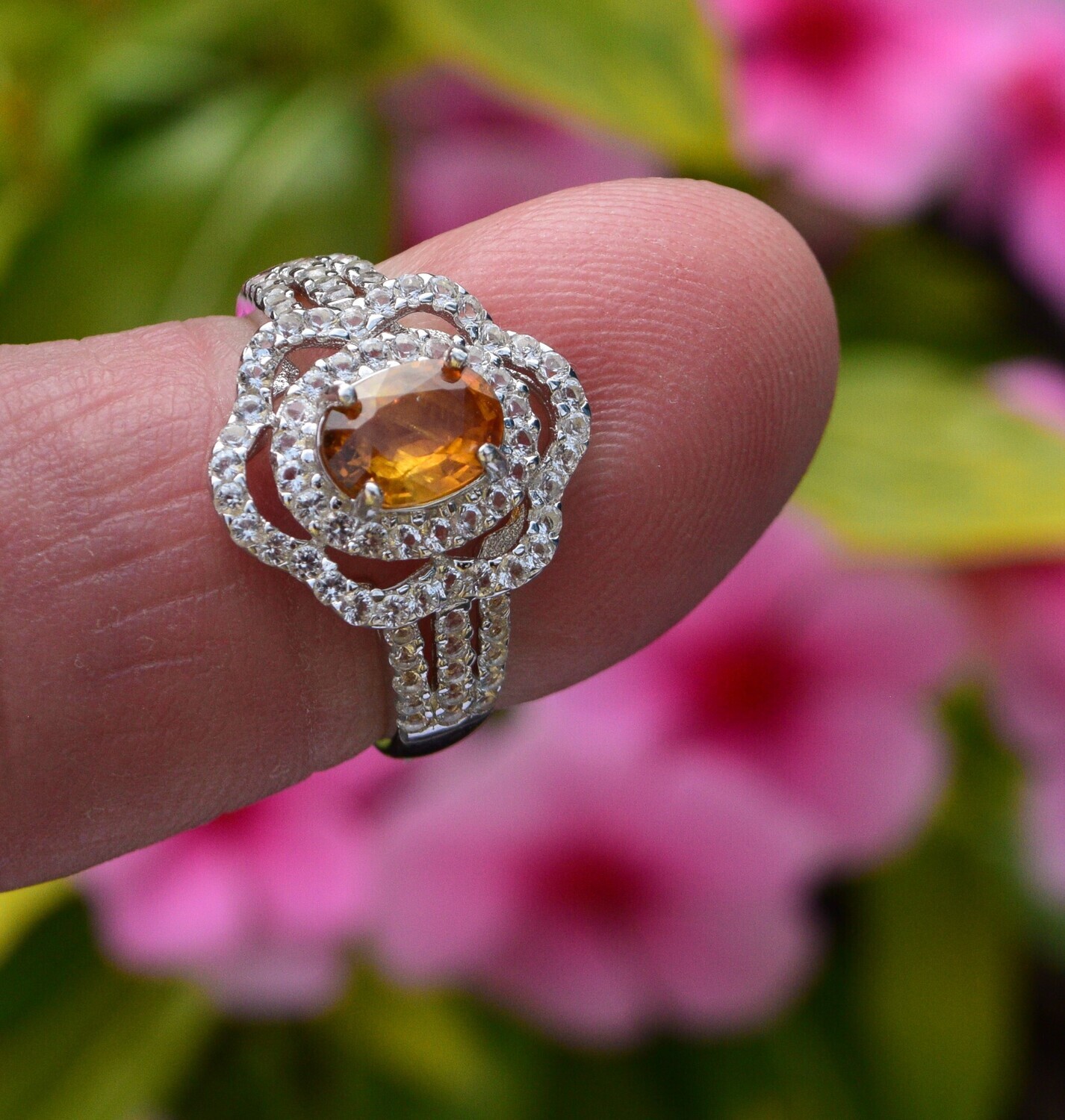 Genuine Earth Mined Sapphire Ring, Size 7.  1.1cwt. 7x5.2x2.8mm . September Birthday.
