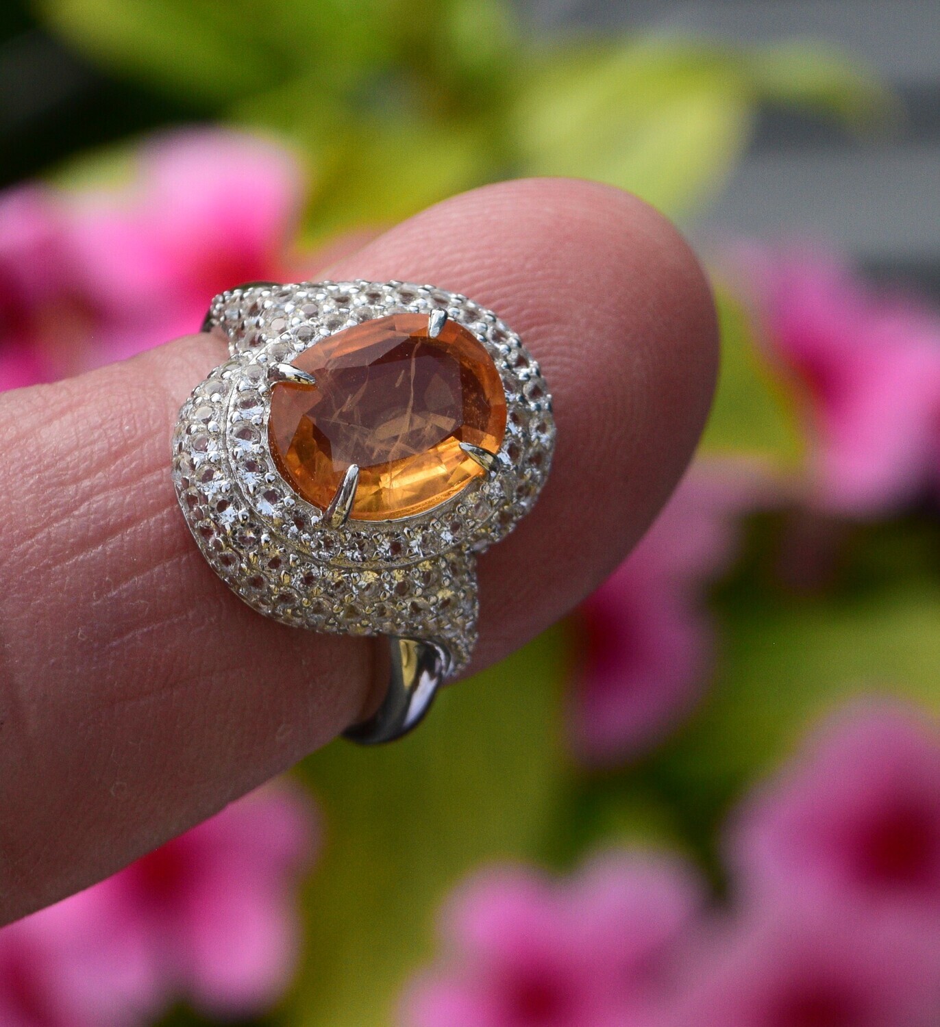 Genuine Earth Mined Sapphire Ring, Size 7.   2.15cwt.9.7x7.7x2.6mm . September Birthday. See Video