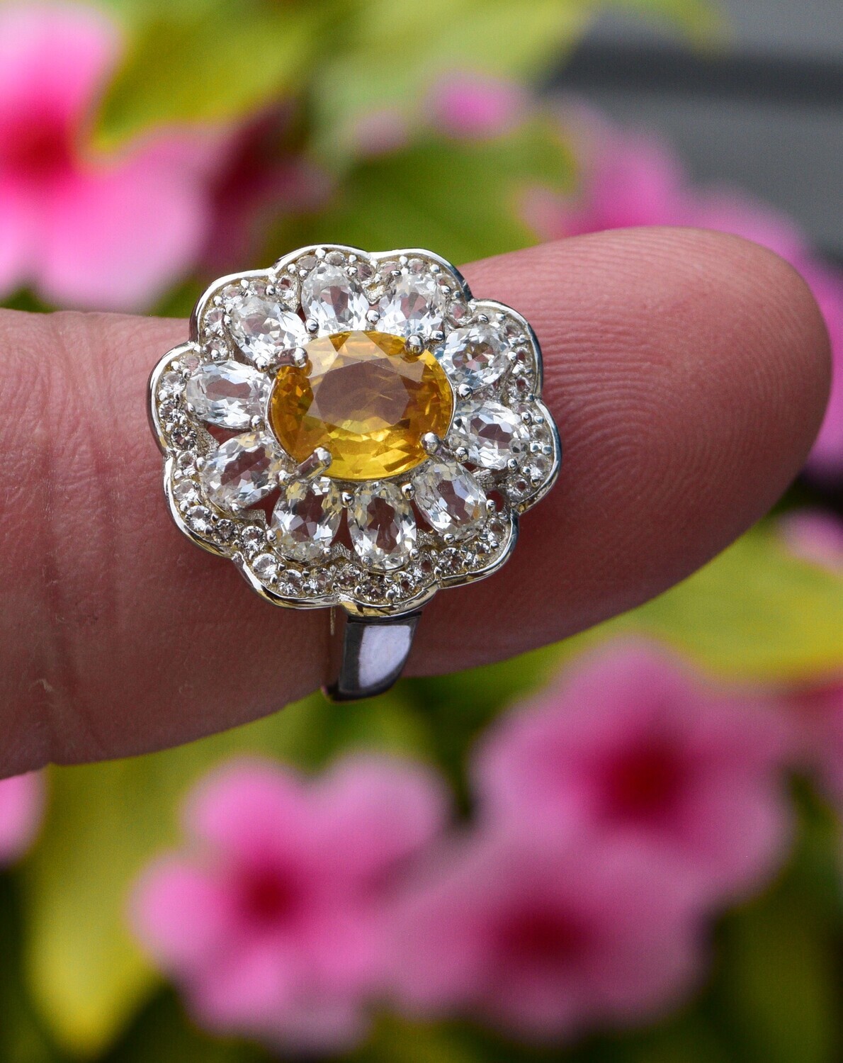 Genuine Earth Mined Sapphire Ring, Size 7.  2.35cwt.  8.2x7x4.2mm . September Birthday. See Video