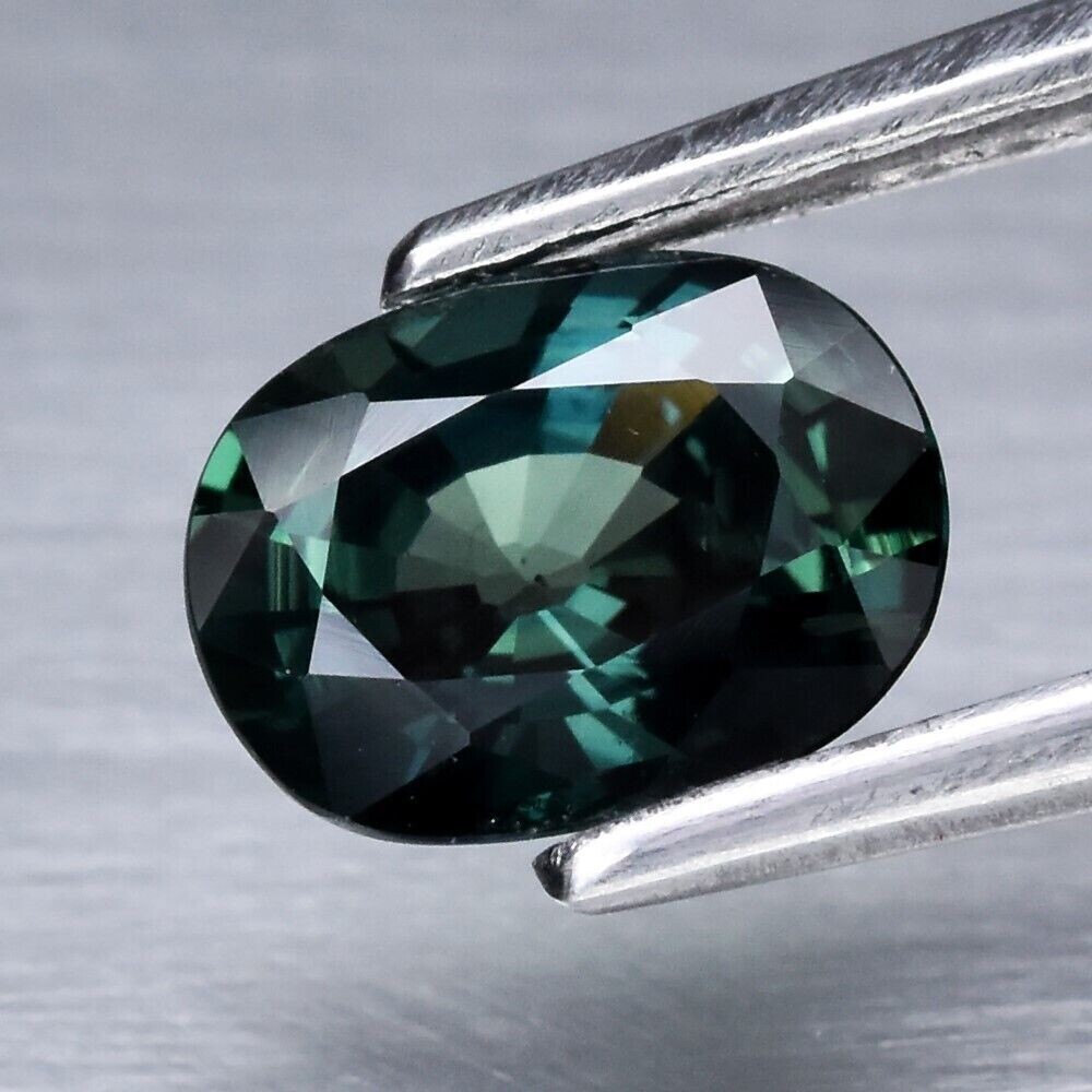 Sapphire,  Green.  Approx.  1.1cwt.  Natural Earth Mined. 6.8x5.2x3.4mm. See Video