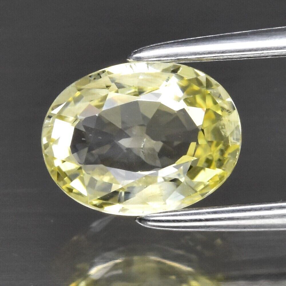 Sapphire, Ceylon. Yellow.  Approx.  1.cwt.  Natural Earth Mined. 6.8x5.2x3mm. See Video