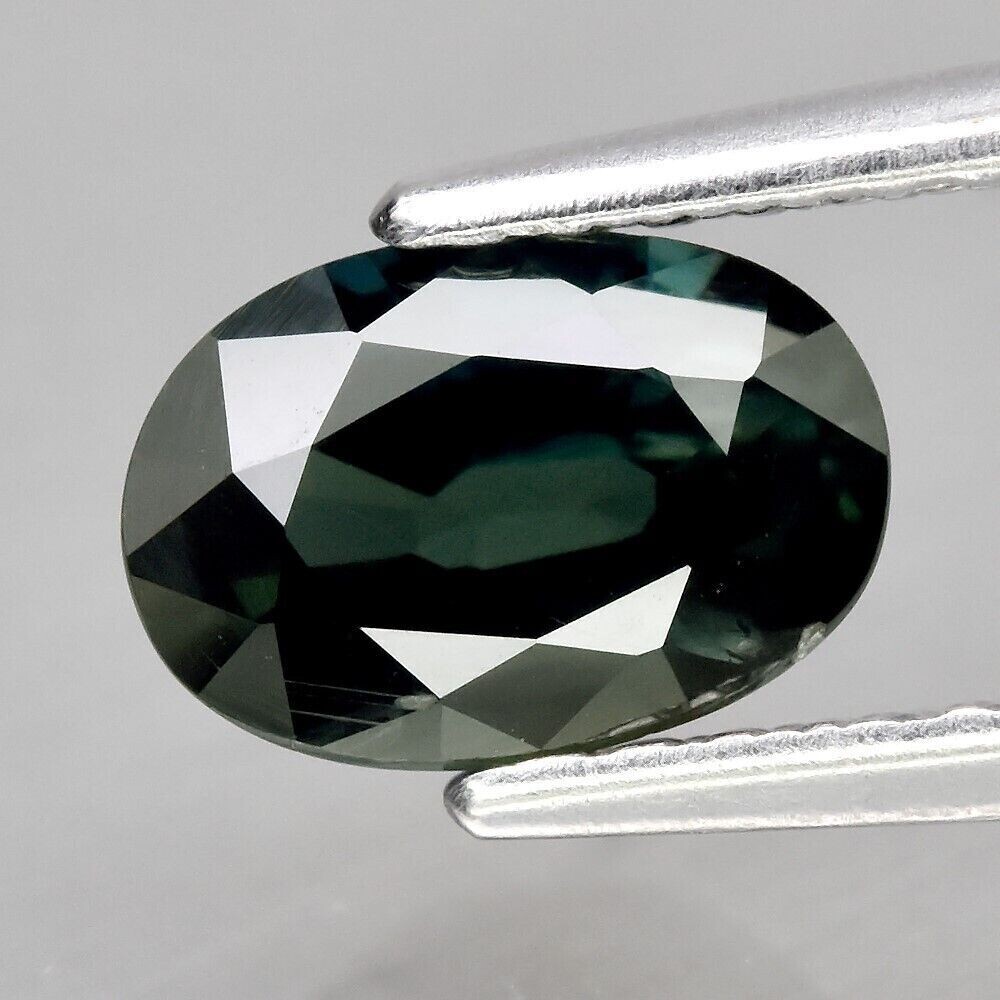 Sapphire, Bluish Green. Approx.  1.2cwt.  Natural Earth Mined.7x4.8x3.6. See Video