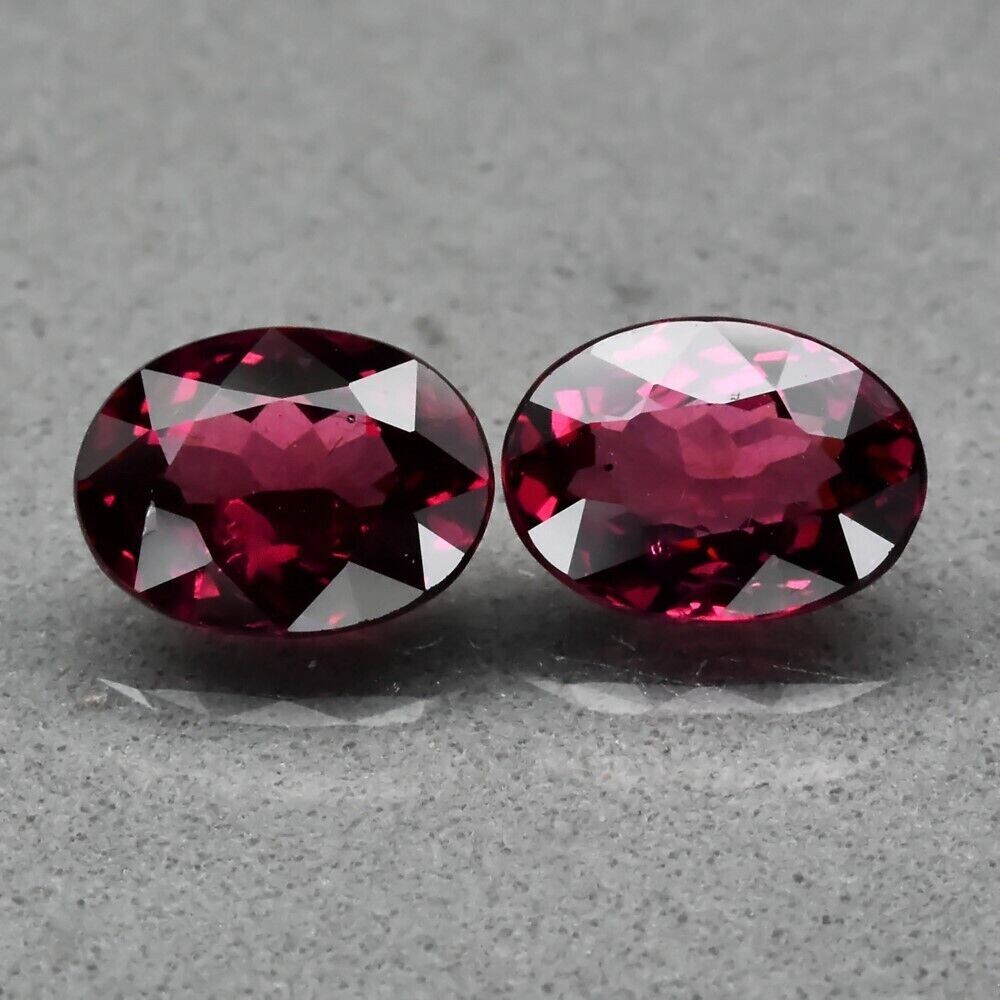 Rhodolite Garnets. Approx.  3cwt. total.  Natural Earth Mined.  8x6mm. See Video