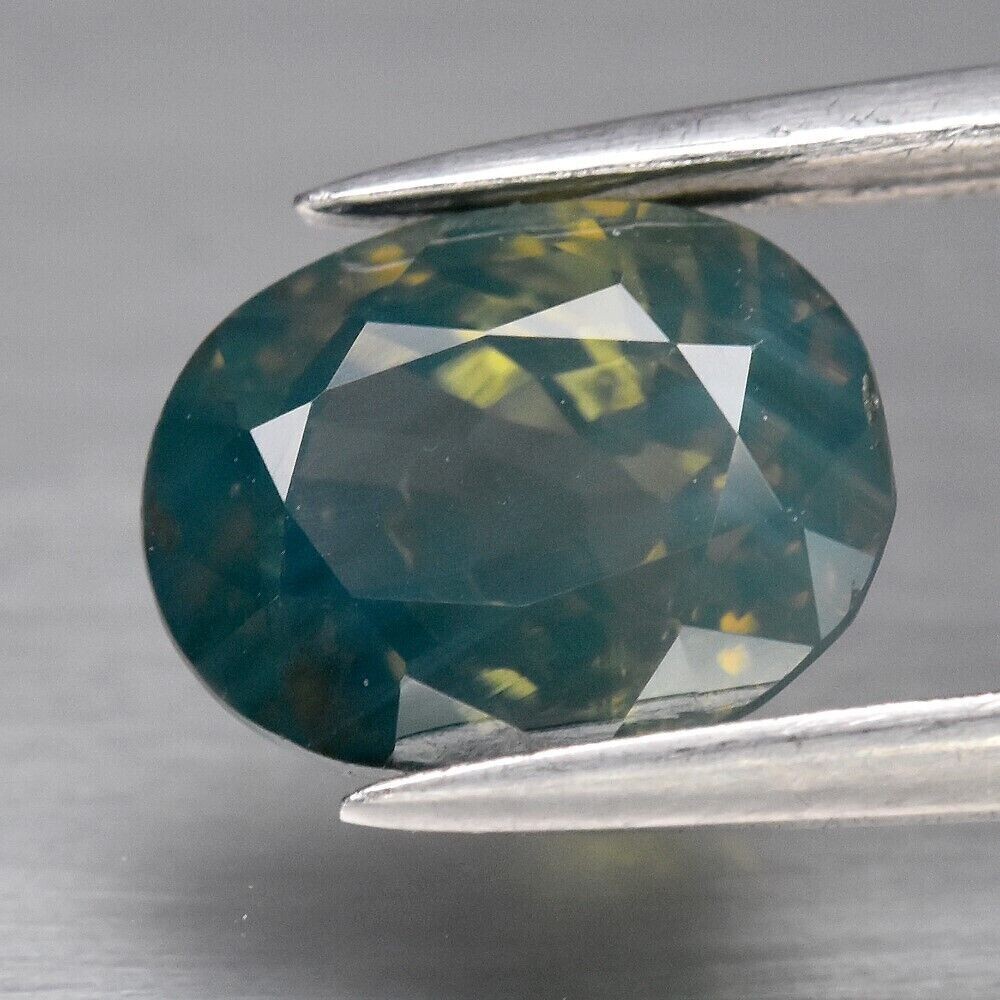 Sapphire, Green Approx.  1.8cwt. Unheated. Natural Earth Mined. 7.7x6x4.6mm
