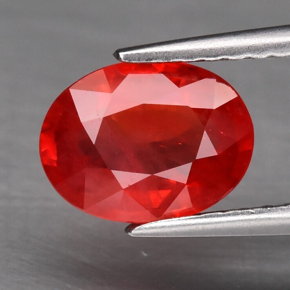 Sapphire, Orangy Red Approx.  1.4cwt.  Natural Earth Mined. 7.8x6x3.2mm. See Video