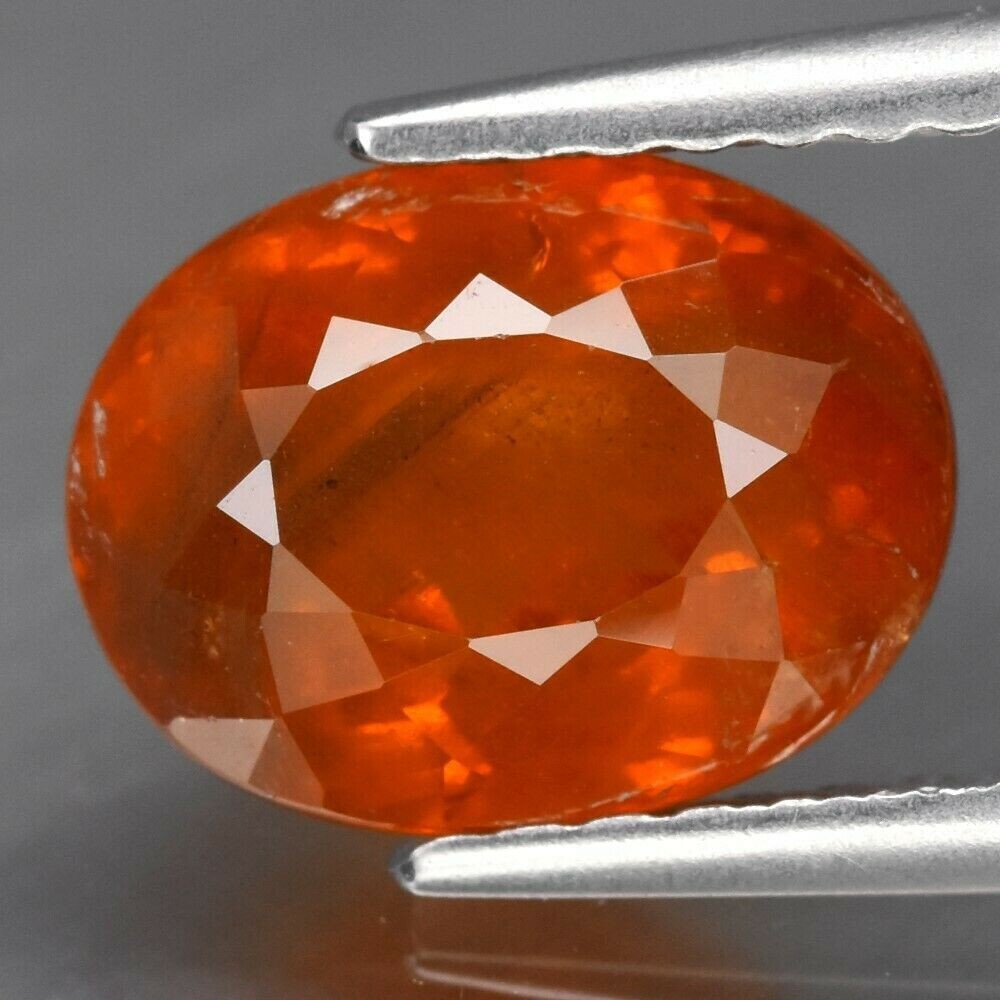 Spessartine Garnet. Approx.  2.7cwt. Natural Earth Mined. 8.7x6.7x5 mm.  See video