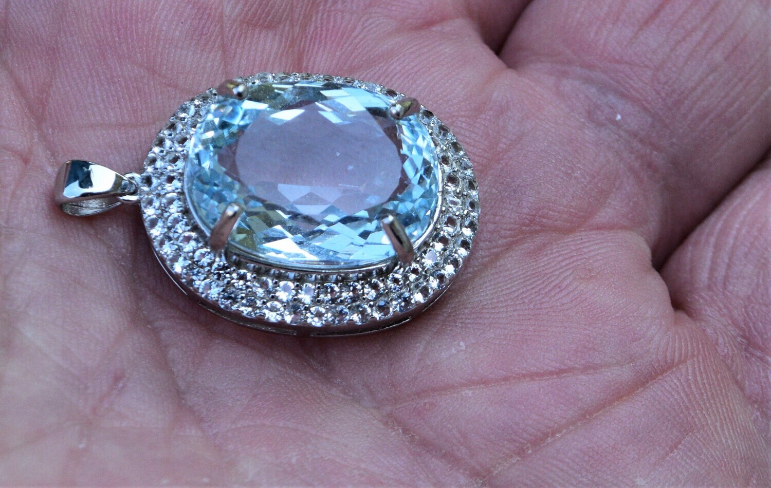 Topaz Pendant. 24.6cwt. Topaz . Master Valuer Appraised for $475 BEFORE Setting. See Video.