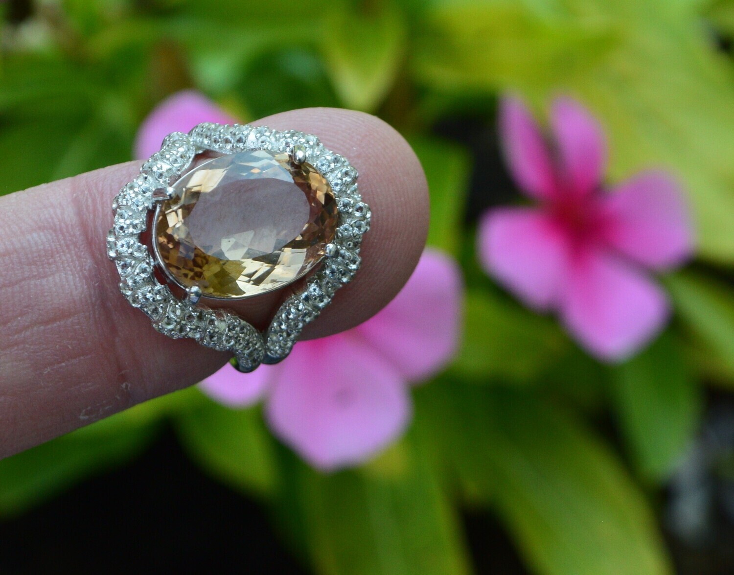 Topaz Ring, Size 7. 9.77 cwt. Topaz. 15.2x11.5x6.6mm  Appraised by Independent Master Valuer.