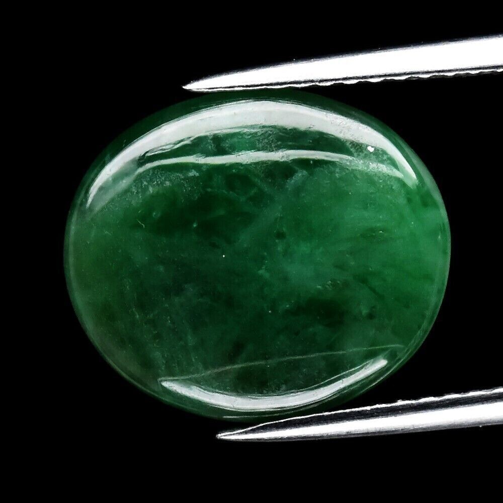 Myanmar ( Burma)  Jade . 4.5cwt  13.3x11.5x3.2mm See Video