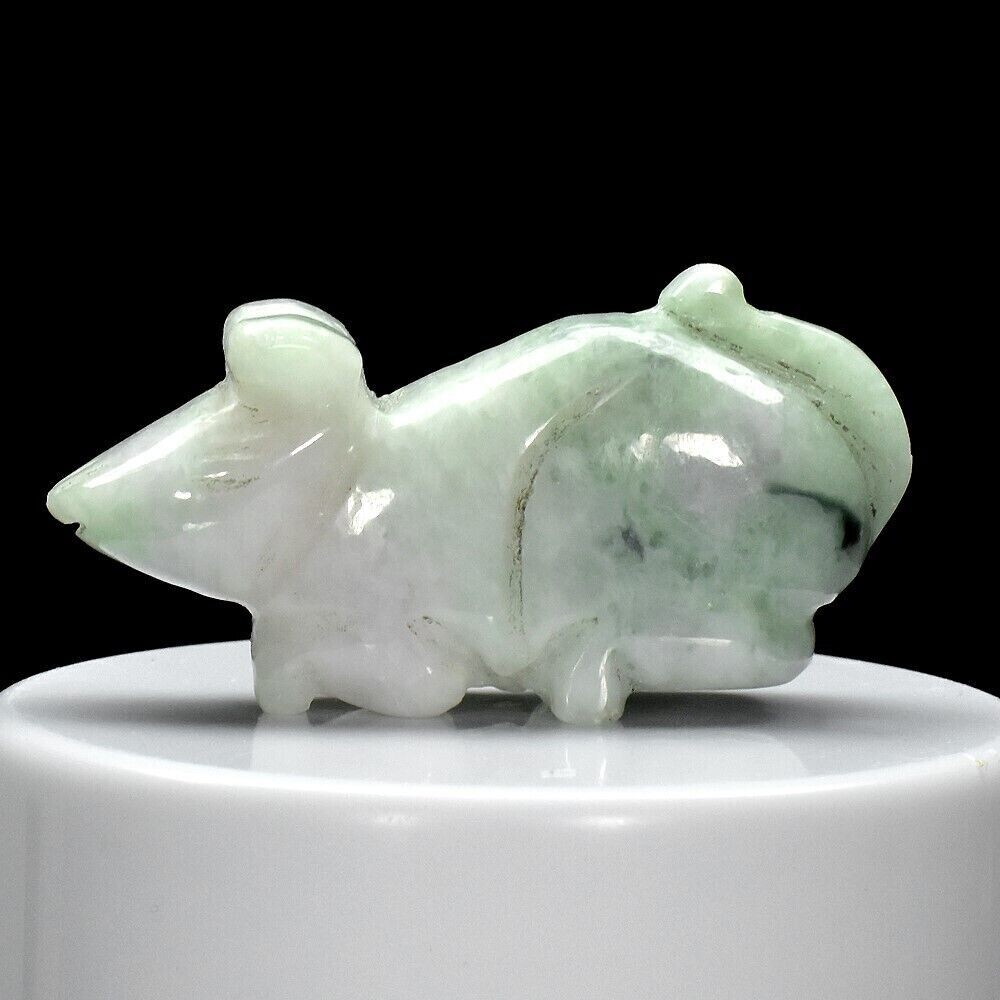 Myanmar ( Burma)  Jade .Hand Carved Miniature Sculpture of Mouse. 169cwt. 51.5x25x15mm. See Video
