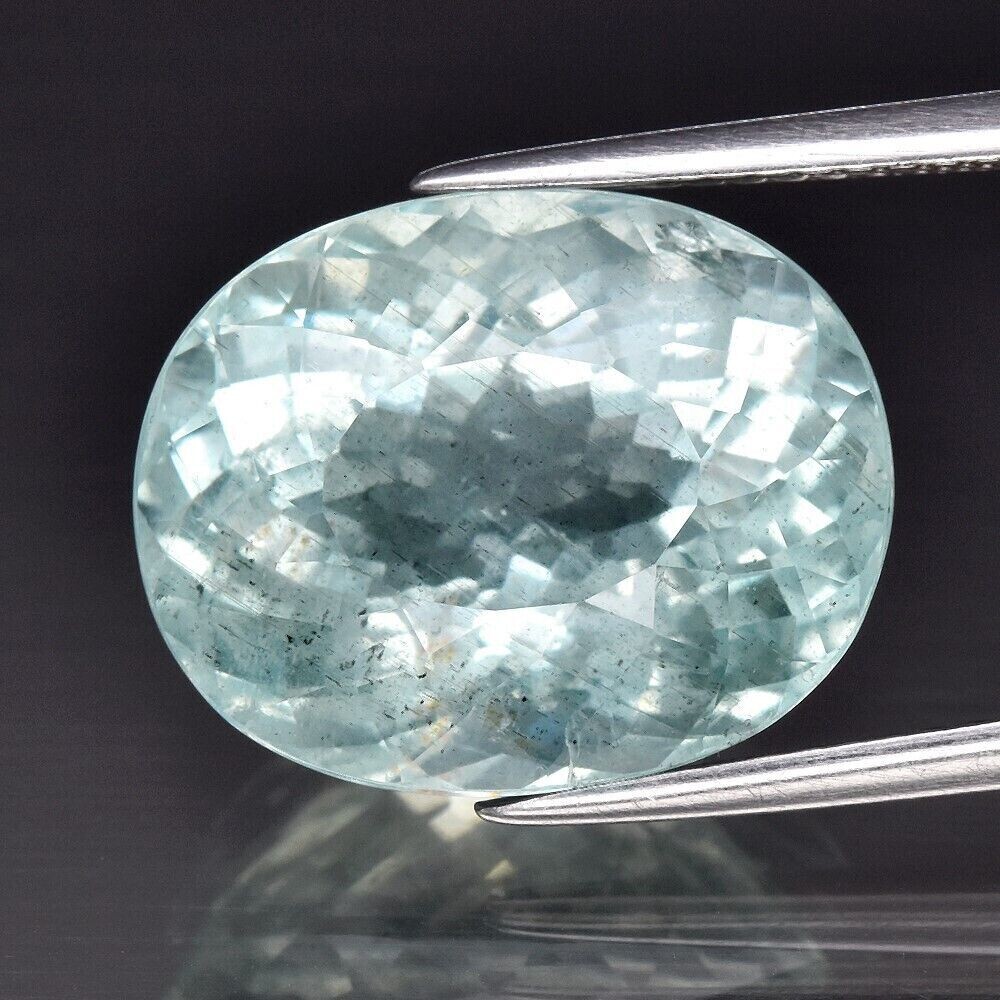 Aquamarine .  Approx. 9.61cwt. Master Valuer Appraised $2420.  15x12x9.2mm . March Birthday. See Video