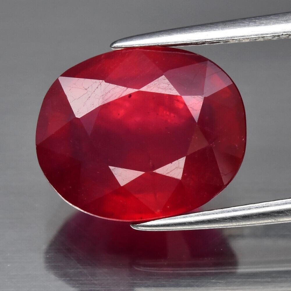 Ruby.  Approx.6.43. Master Valuer Appraised $1,735 11.8x9.7x6mm .July Birthday. See Important note.