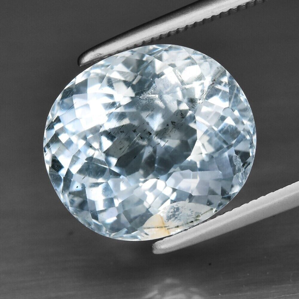 Aquamarine .  Approx.5.56 cwt 11.5x10.2x8.2mm  Earth Mined . March  Birthday, See Video