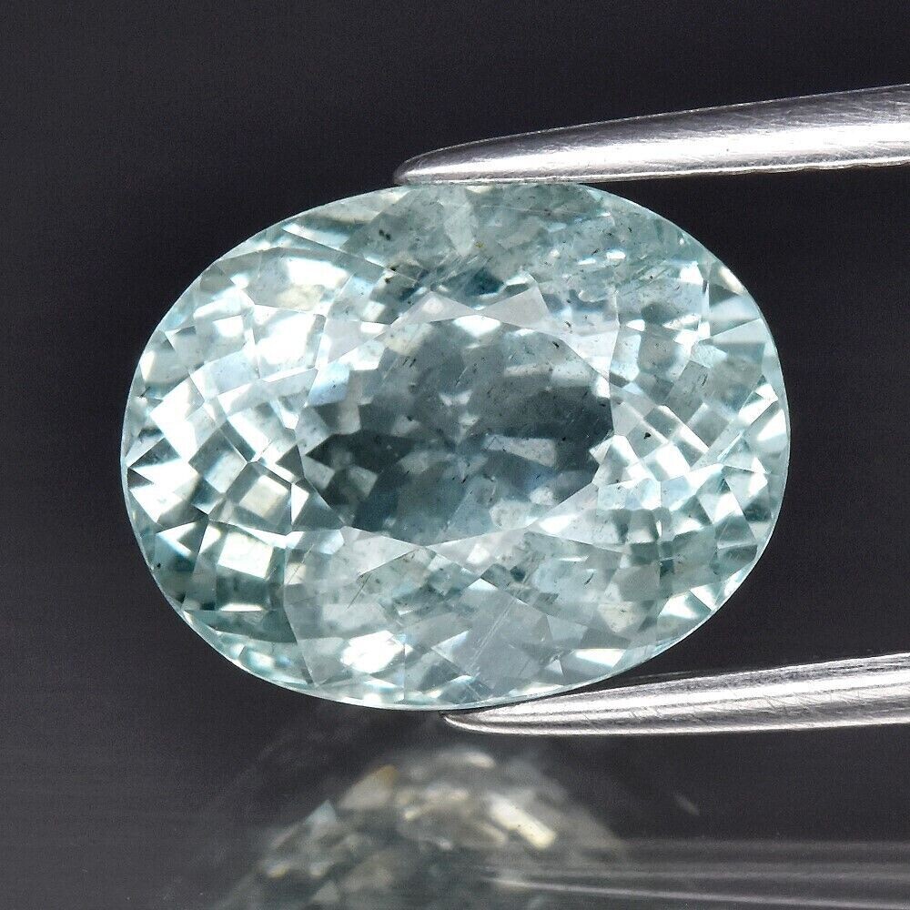 Aquamarine .  Approx. 3.5cwt 10.8x8.6x6.6mm  Earth Mined . March  Birthday,