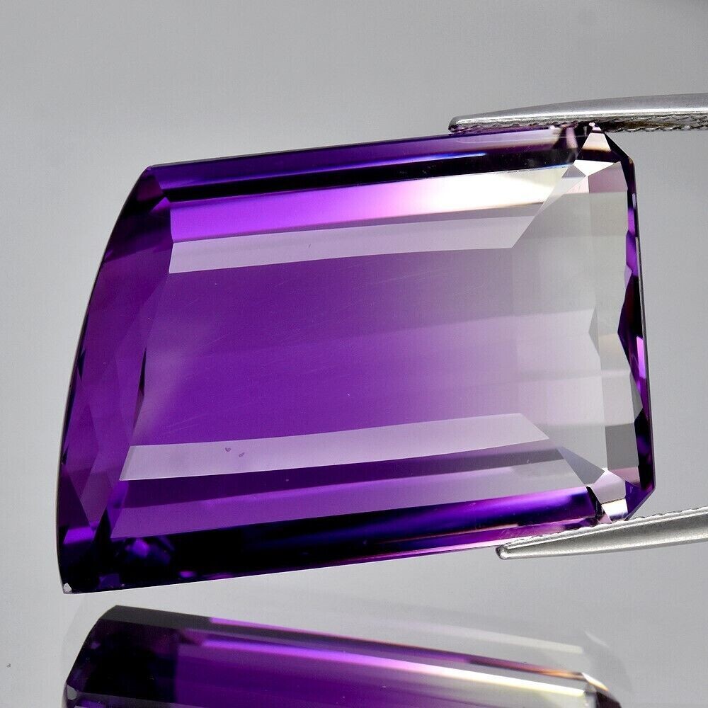 Amethyst, 60cwt. Unique Cut. Independent Master Valuer   Appraised: $2,025. 28x19.8x12.5mm. See Video.