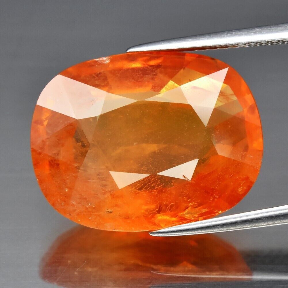 Sapphire Ring.  15.81Carat . 17.7x13.7xx6.7. Earth Mined,  Independent Master Valuer Appraised for $3,730  BEFORE being set. See Video