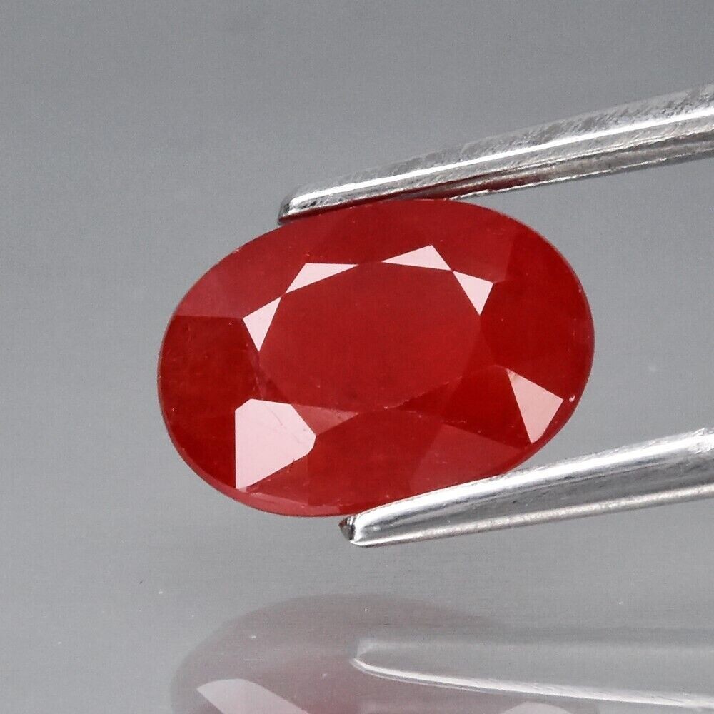 2.04cwt Sapphire 8.7x6.2x3.8mm. September Birthday. See Video
