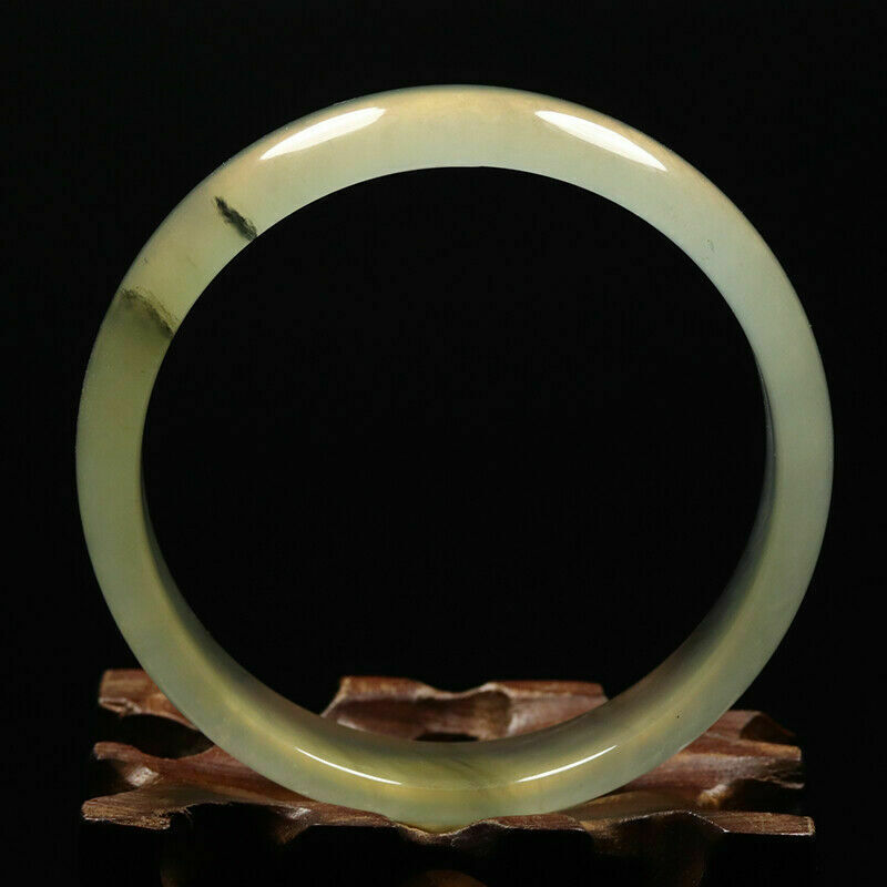 Hand Carved Serpentine Bangle, 61mm Diameter, 15mm wide, 6mm thick.