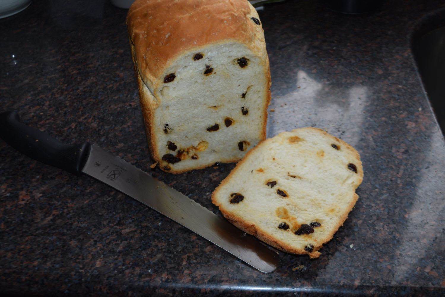 Raisin Bread, Approx. 800 grams