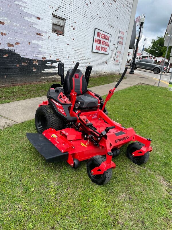 GRAVELY ZT HD ZERO TURN