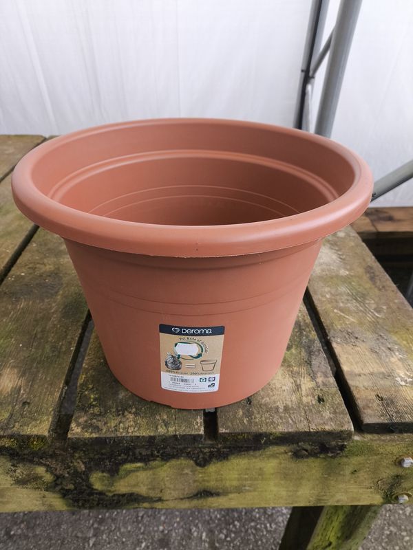 DEROMA 13.8&quot; Terra Cotta Pot