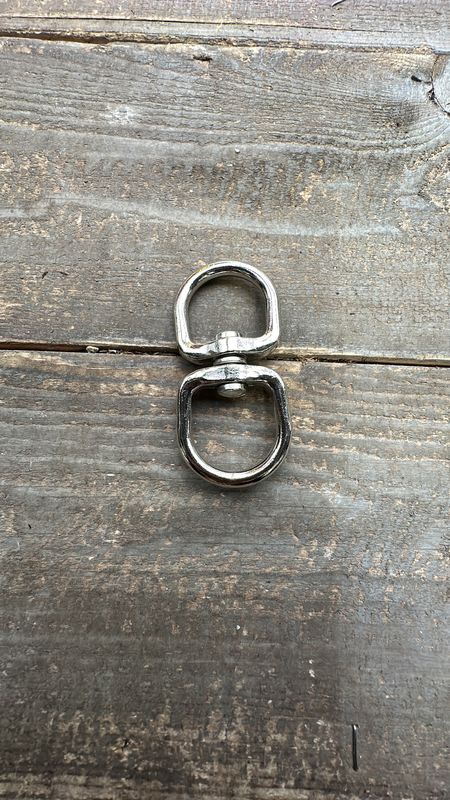 1&quot; Swivel Hook