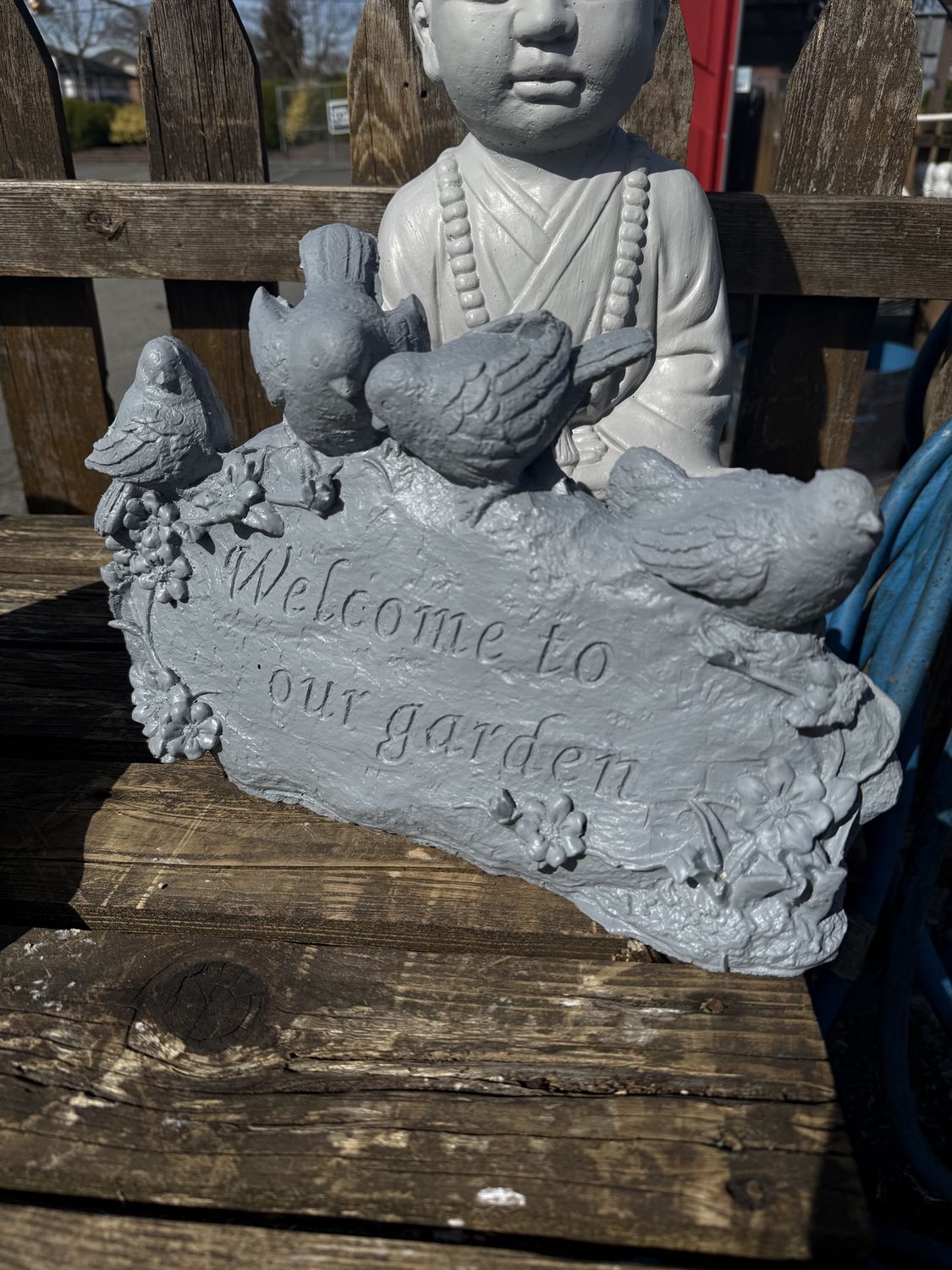 Welcome to the Garden Statue, Colour: Light Grey