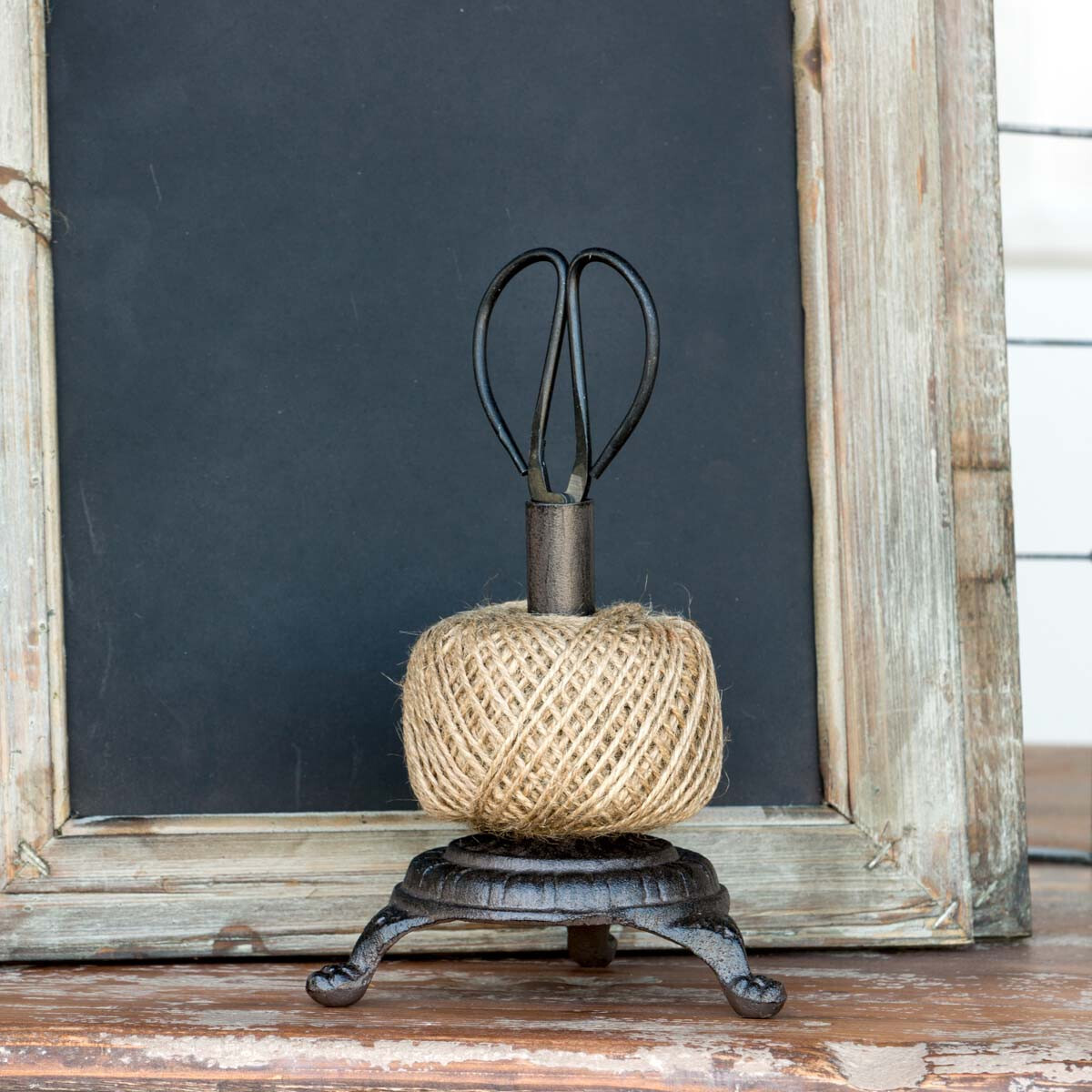 Ball of Twine on Cast Iron Stand w/ Snips
