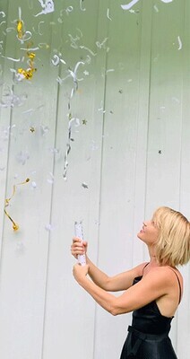 Confetti Fountain HOORAY White