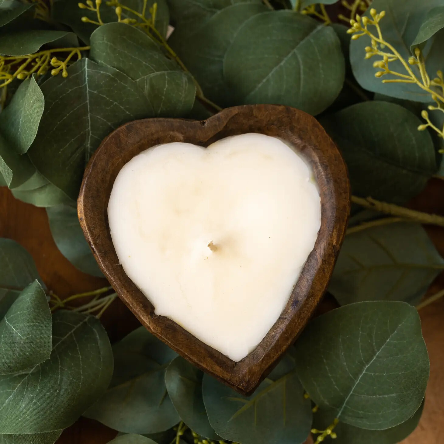 Wood Sweet Heart Candles - Natural Carved Bowl - Sweet Tobacco