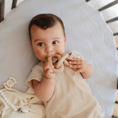 Mushie Links Teether - Shifting Sand