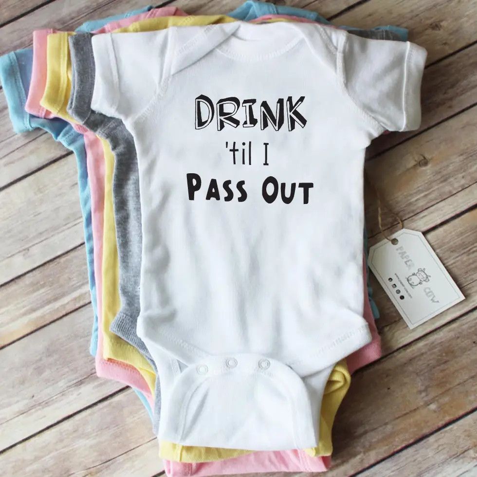 Drink Til I Pass Out Graphic Cotton Bodysuit (6M) - White
