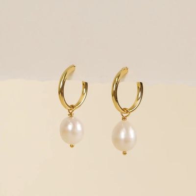 Pearl Drop - Gold Earrings