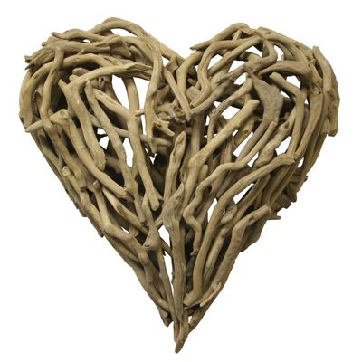 Driftwood Small Heart 16"