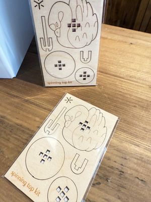 Spinning Top Kit - Animal Swan