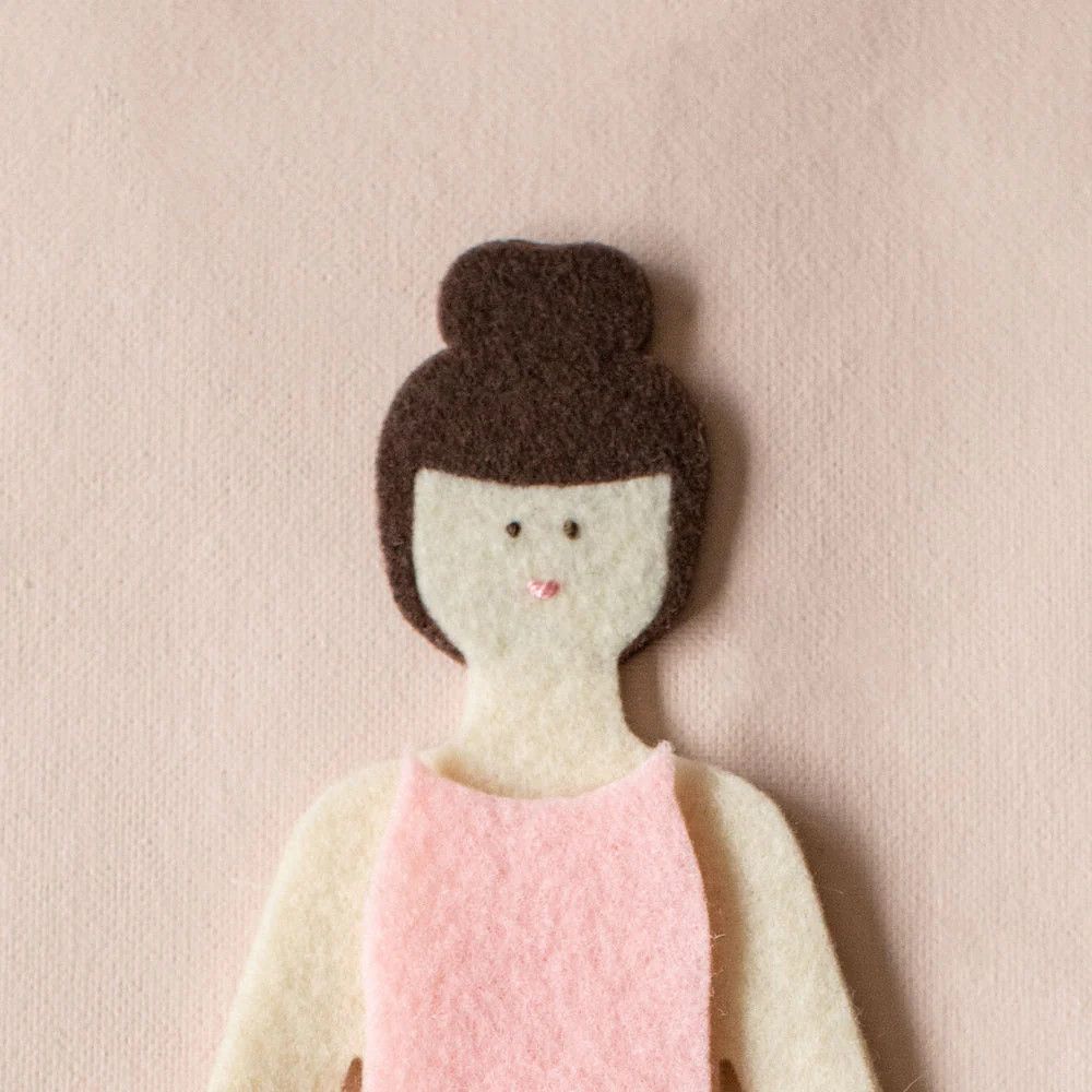 felt starter doll - hazelnut