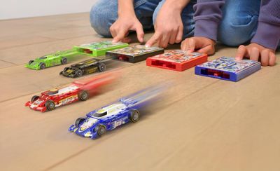 Flat 2 Fast Card Racers 