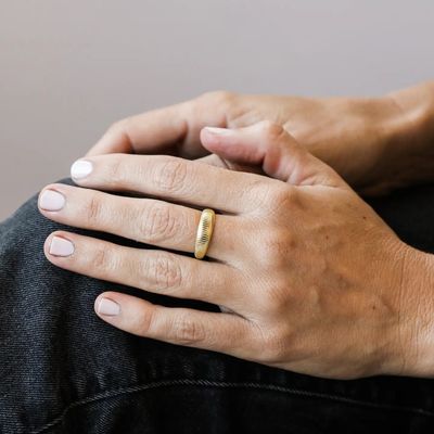 Gold Rings - Ridged (Size 8)