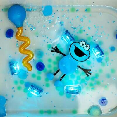 Glo Pals Cookie Monster Character - Sesame Street