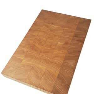 Muskoka Butcher's Block Series End Grain 18 x 12 - Cherry (with feet and finger slot)