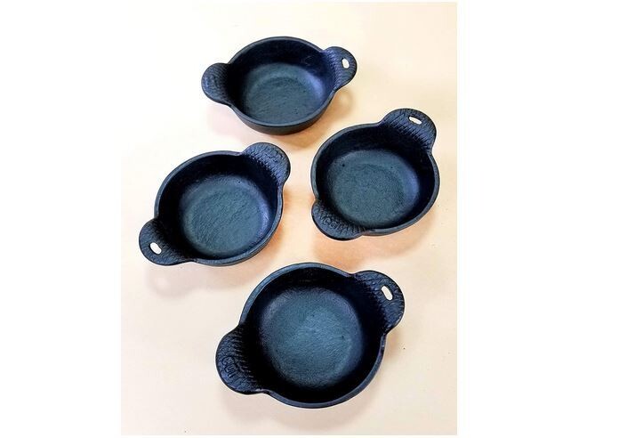 Hamrforge Cast Iron Ramekins set of 4