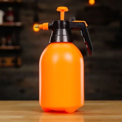 Kosmos Q Sprayer 68oz