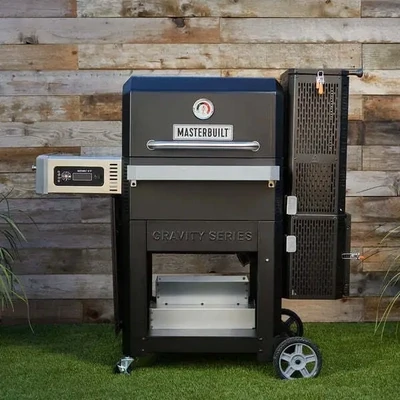 Masterbuilt Gravity Series 800 with Griddle