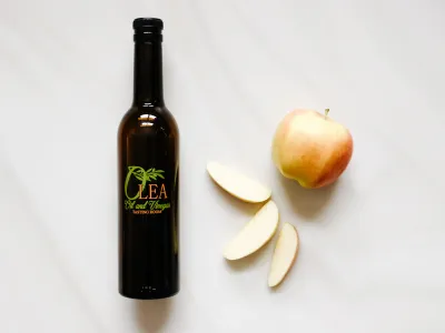 Olea Gravenstein Apple White Balsamic Olea Gravenstein Apple White Balsamic